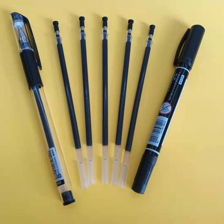 得力 中性笔1支+5支笔芯+1支马克笔