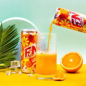 0脂低糖 马来西亚 FN 趣味汽水果味碳酸饮料 325ml*12罐 15.9元包邮 折合1.3元一罐