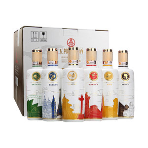 天猫超市 五粮液国宾酒 彩装套酒 52度浓香型白酒 500ml*6瓶