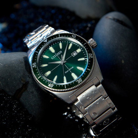 聚划算百亿补贴：CITIZEN 西铁城 AW1598-70X 绿水鬼光动能男表