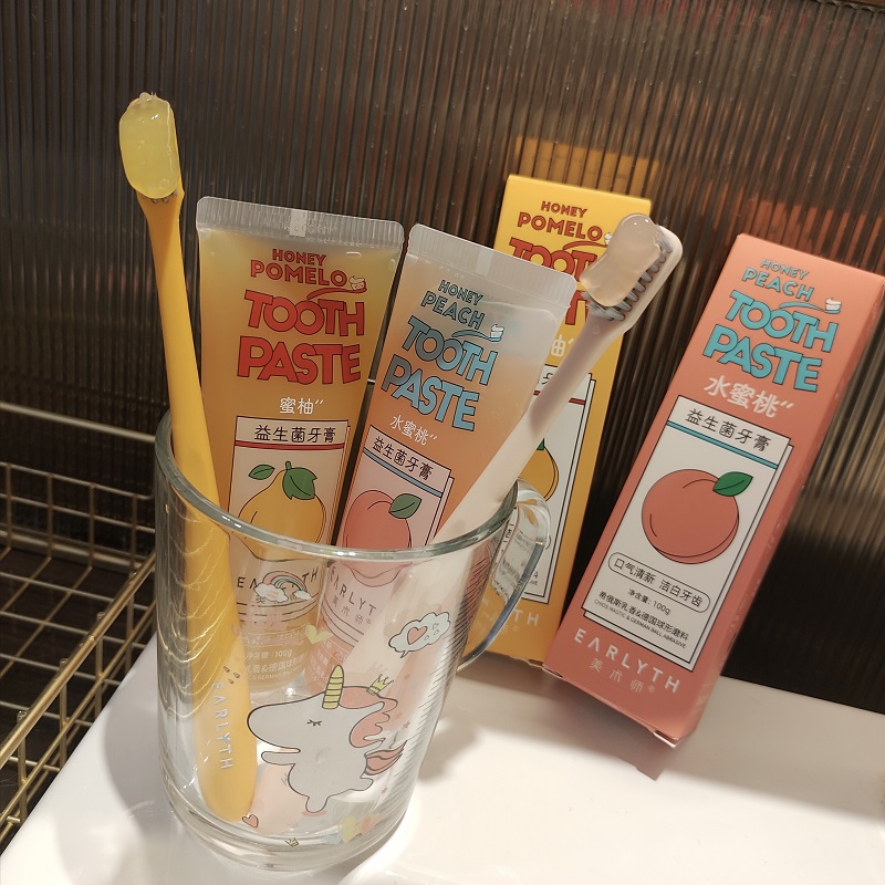 买一送一 美术师马卡龙益生菌去口臭美白牙膏