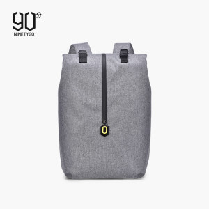 小米生态链 90分 多功能休闲双肩背包 可放14寸电脑 69元包邮