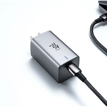 通用且小：nubia 努比亚 氘锋 GaN氮化镓充电器 65W