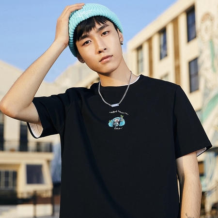 PEACEBIRD MEN 太平鸟风尚男装 PEACEBIRD MEN 太平鸟 x 初音未来联名 BWDAB1508 短袖T恤