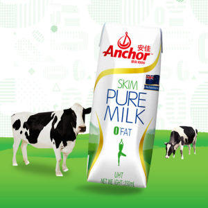 新西兰进口 安佳 高钙脱脂牛奶 250ml*24盒