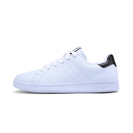 XTEP 特步 983219319266 中性运动板鞋